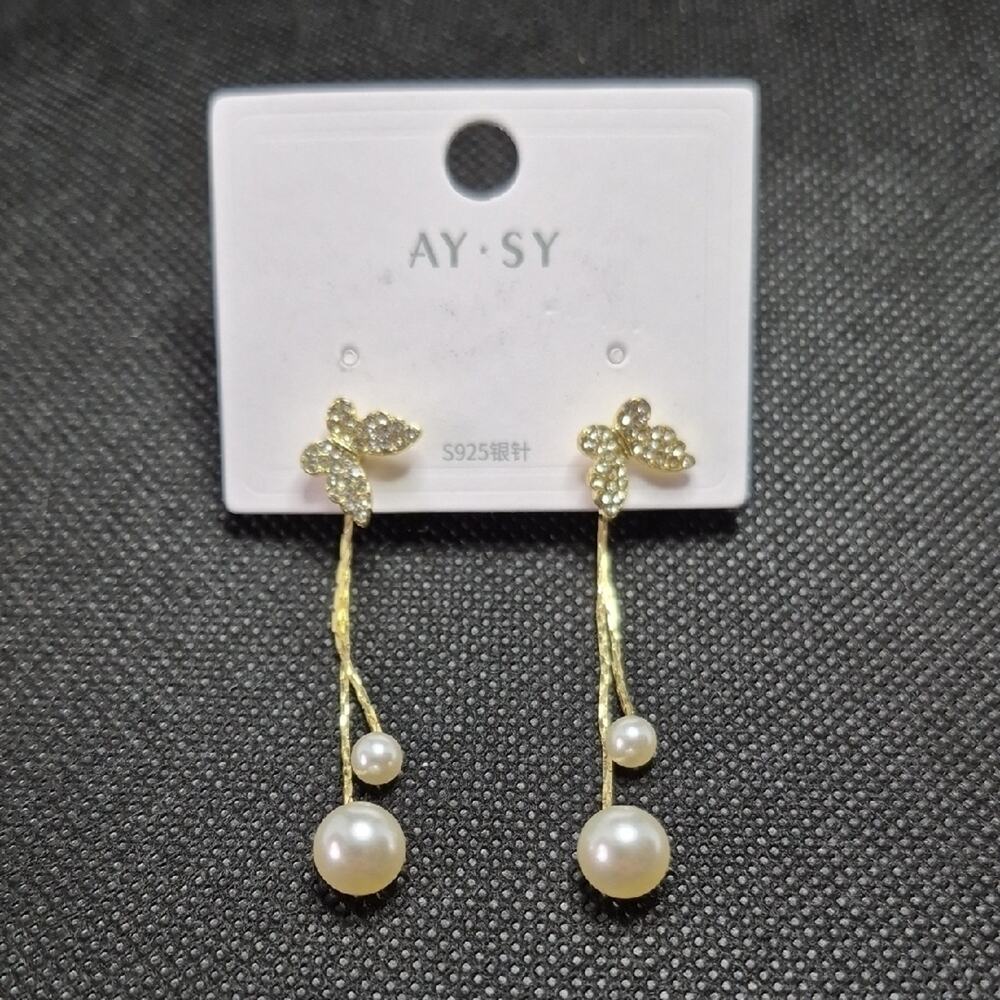 Gold Colored Butterfly Pearl Drop Earrings Fashion Costume Beauty Wedding Bridal